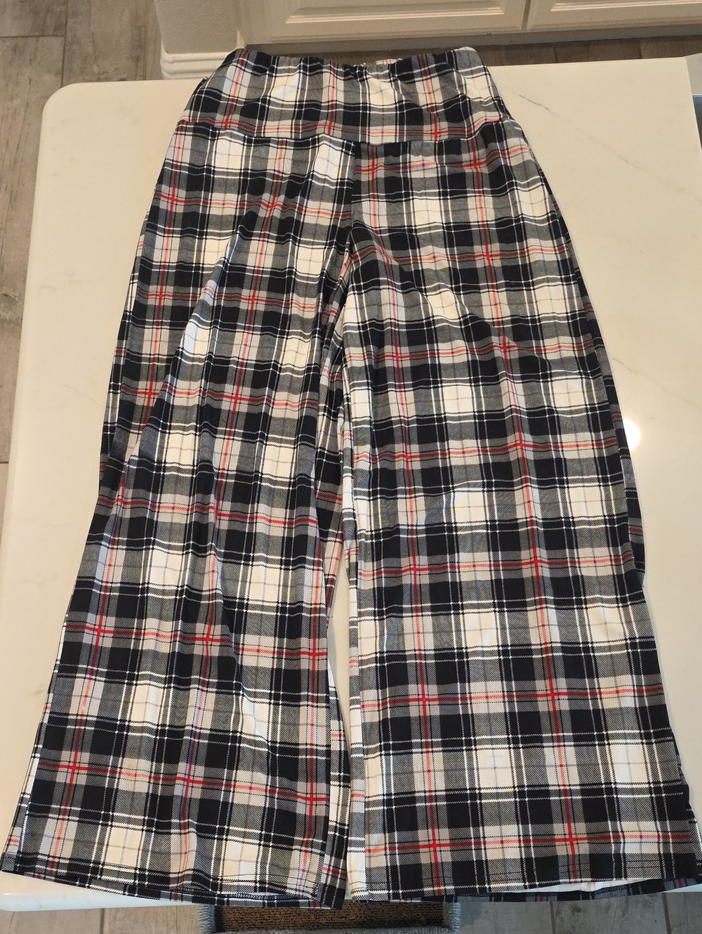 NWOT Plaid Wide-Leg Palazzo Pants - Black, White & Red - Picture 1 of 6